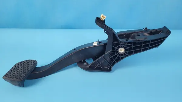 Pedal de Freno BMW 3 G21 OEM 6873114 - Usado image 6