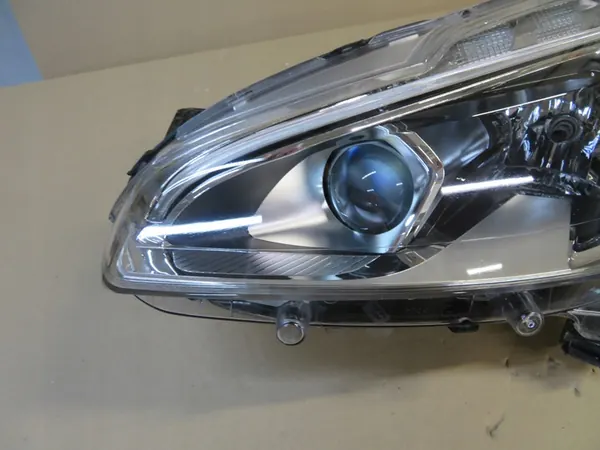 Linker Koplamp Peugeot 208 I 1 Lift 9822690480 image 5