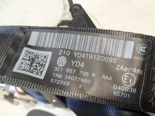 Turvavyö etu-oikea OEM 3C1857706R VW Passat B6 image 5