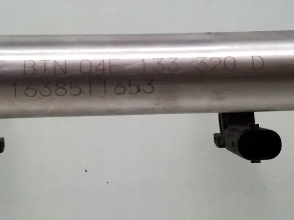 Skoda Octavia Mk3 inspuitset OEM 04E133320D image 4