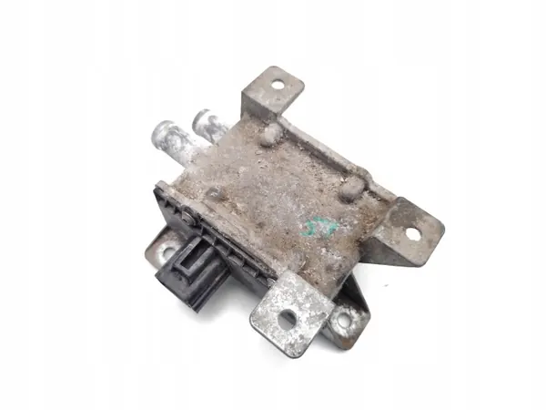 Válvula de controlo de refrigerante JPLA-10C780-AA Land Rover image 6