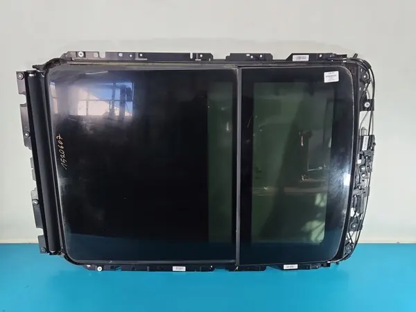 BMW Panoramadak OEM IMPRK1520607 voor iX3 G08 image 2