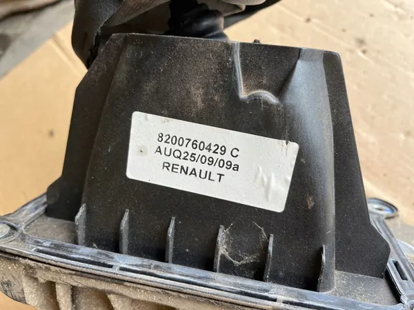 Vaihdekeppi Dacia Sandero I 2008-2012 image 4