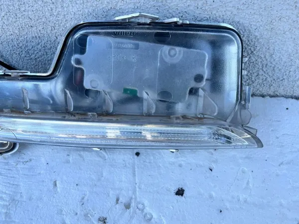 Phare droit HALOGEN LED V60 S 60 OEM 31420396 image 4