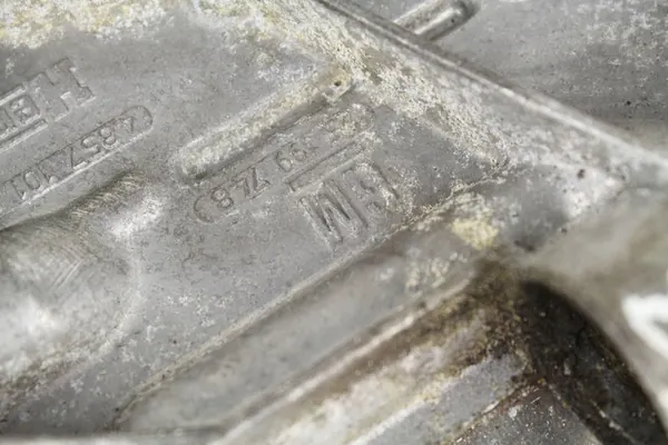 Oljefilterhus Opel Mokka A 1.6 16V 12-19 25199748 image 3