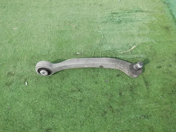 Braccio di controllo anteriore sinistro VW Phaeton 8D0407515C image 2