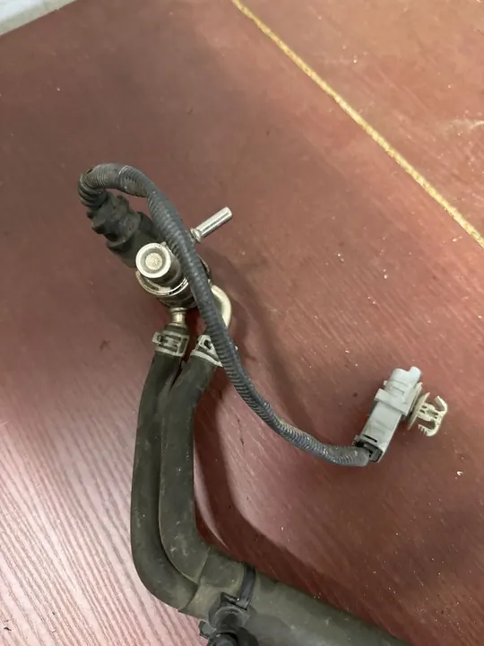 Injecteur Adblue 160721041R Renault Master III 2.3DCI image 3