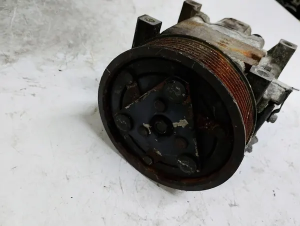 Compresseur de climatisation Mazda 6 Estate 2.2L Diesel image 4