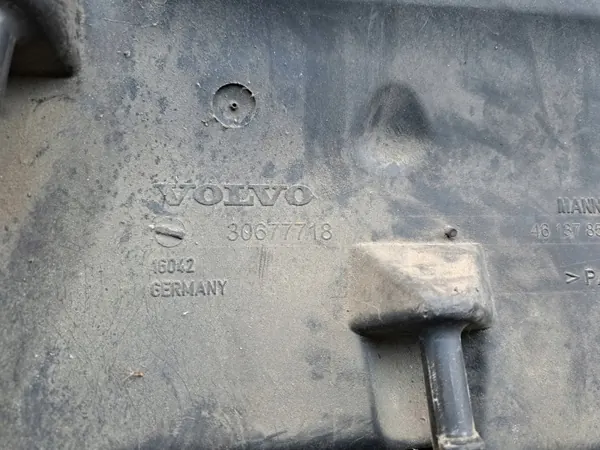 Ilmansuodatin kotelo OEM 30677718 Ford Mondeo MK4 2.5T image 4