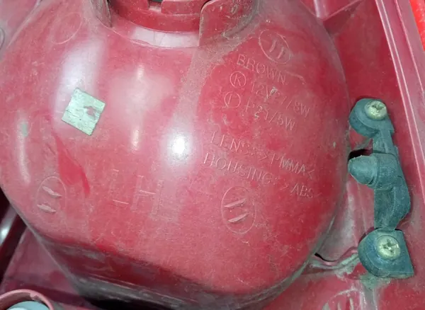 Lámpara Trasera Izquierda Kia Picanto image 7