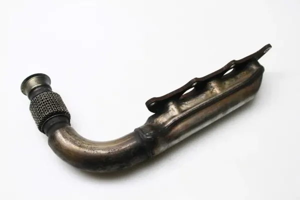 Pakoputken Keräin OEM 059253034CC Audi A7 3.0L Diesel image 3