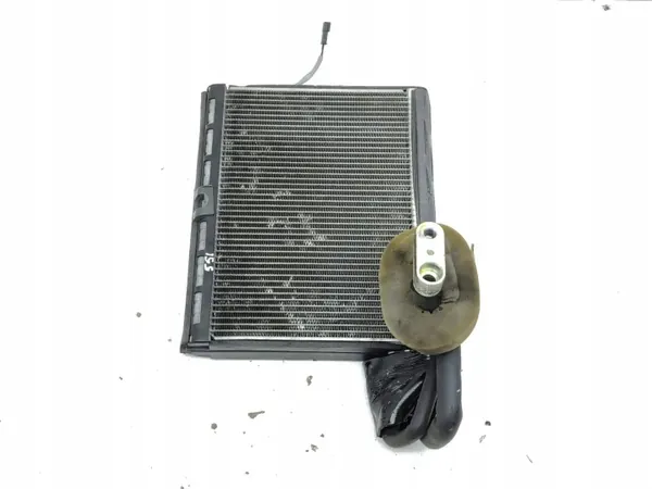 OEM AMD171188 AC-höyrystin Range Rover Sport L320:lle image 2