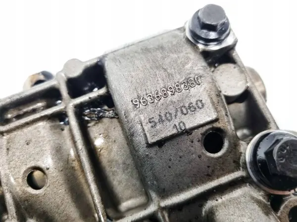 Öljypumppu OEM 9636898380 Peugeot 4007 2.2L image 3
