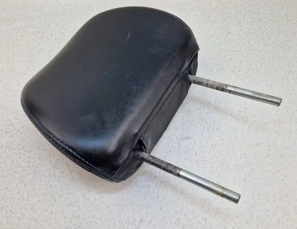 Appui-tête avant Mitsubishi L200 - OEM L200 image 3