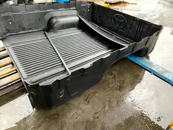 Caja de carga Toyota OE para Hilux VIII - Estado usado image 7
