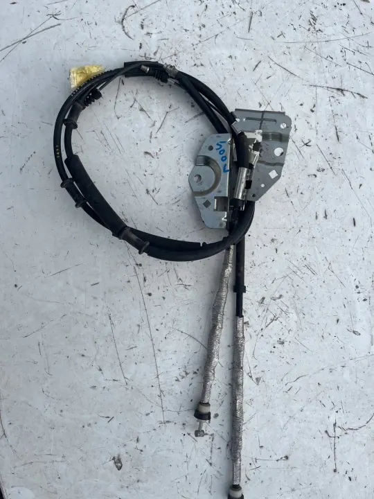 Fiat 500L käsijarrunkaapelit OEM 260614 vasen oikea image 2