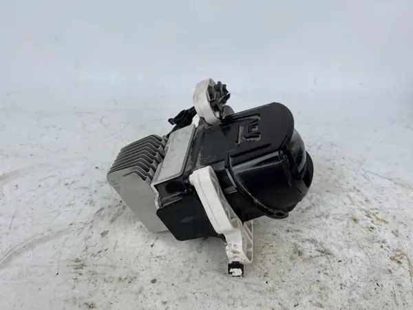 Peça Farol Volvo Lado Direito Usado OEM 23392620 image 4