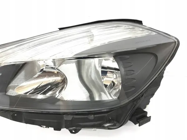 MERCEDES A 176 LINKER LAMP 1768203861 image 3