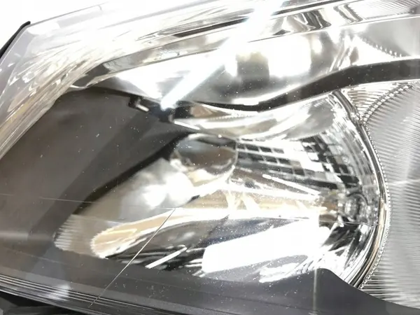 MERCEDES A 176 LINKER LAMP 1768203861 image 5