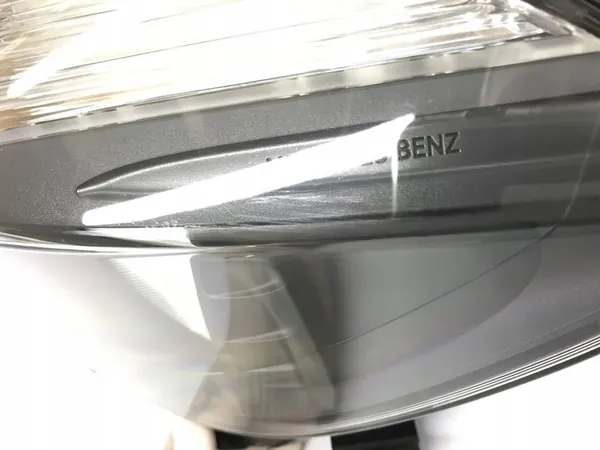 MERCEDES A 176 LINKER LAMP 1768203861 image 6