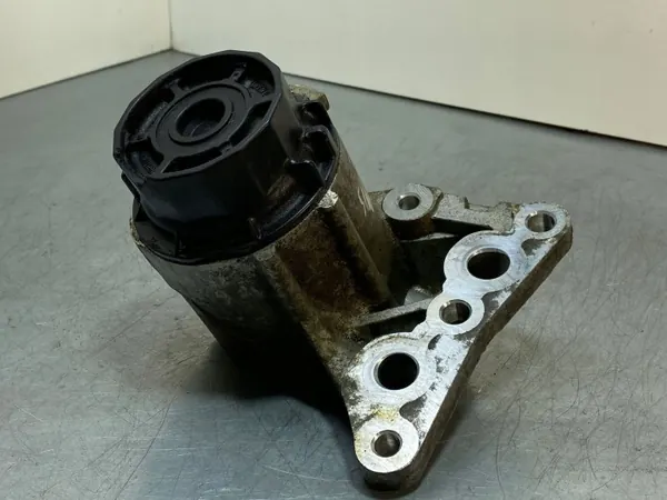 Ölfiltergehäuse Toyota Prius OEM FBZ25612 - Gebraucht image 3