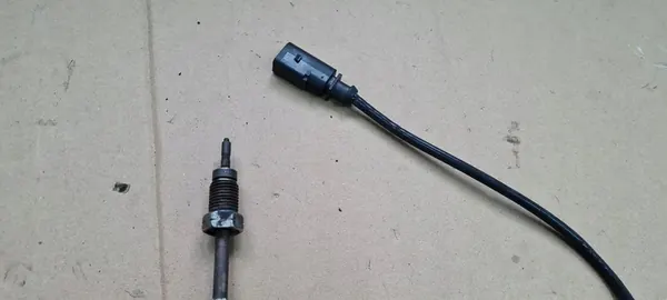 Sensor de Temperatura de Escape Audi A5 II A4 B9 2.0TDI 05L906088Q image 2