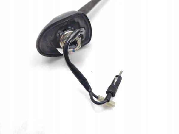 Isuzu Rodeo Radioantenne OEM No MPN 2011 Pickup image 7
