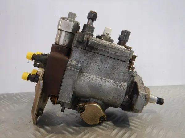 Mazda Premacy I 2.0 DiTD Injection Pump OEM RF4F13800 image 7