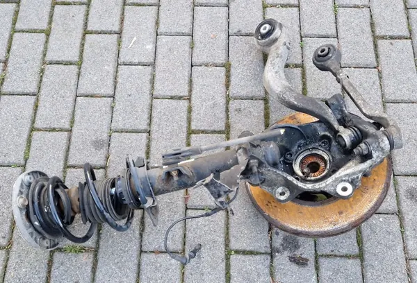 Linker McPherson-ophanging OEM 6859003 BMW 4 F32 image 4