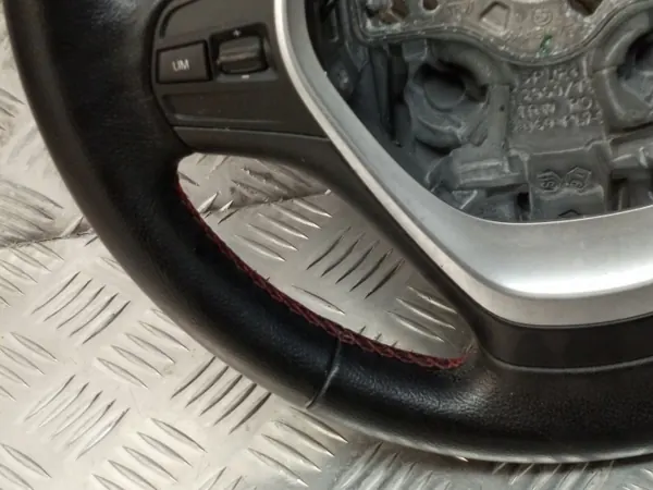 BMW F20 F21 Leren Stuur OEM 6863201 met Rode Steek image 6