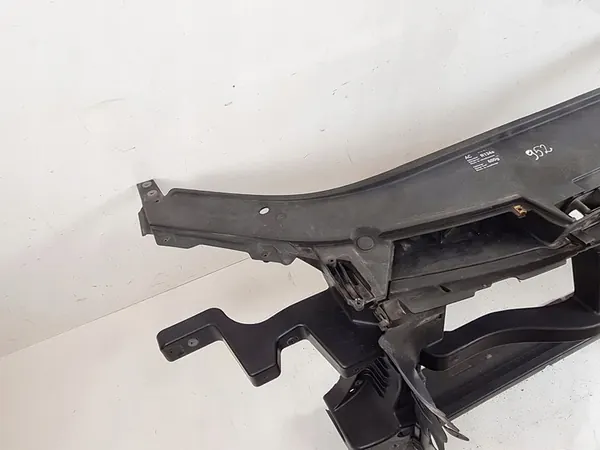 Parachoque dianteiro VW PASSAT B6 2005-2010 3C0805594D image 3