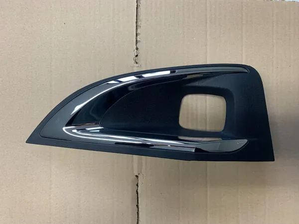 PEUGEOT 3008 5008 II Griglia Alogena Sinistra Cromata OEM image 3