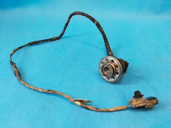 Inyector AdBlue OEM 29630-4A800 para Hyundai Santa Fe image 2