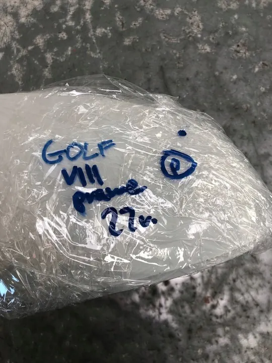 Couvercle de rétroviseur droit VW Golf VIII image 7