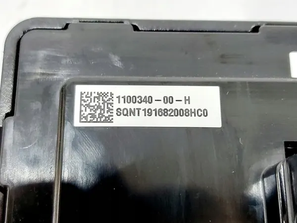 Módulo de Conforto Tesla Model 3 1100340-00-H image 5