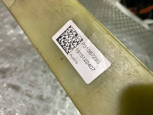 Volvo XC60 Taka stabilointitanko OEM 31387285 image 3