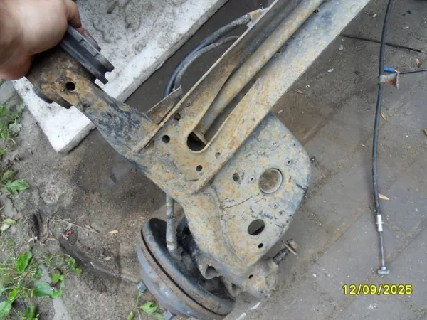 Eixo Traseiro Suspensão OEM - Opel Agila B image 8