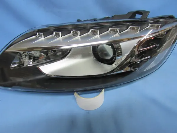 Farol esquerdo Audi Q7 Lift LED Bi-Xenon image 4