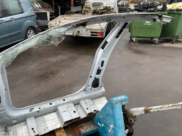 Para-lama dianteiro direito Tesla Model 3 2021 OEM 236595 image 3