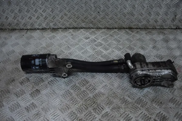 Jeep Cherokee KJ Öljynsuodatinpohja OEM 98066 image 4