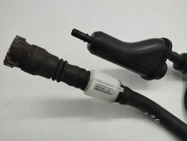 AdBlue-tank Audi A3 8Y 2021 OEM 5Q0131965AA image 3