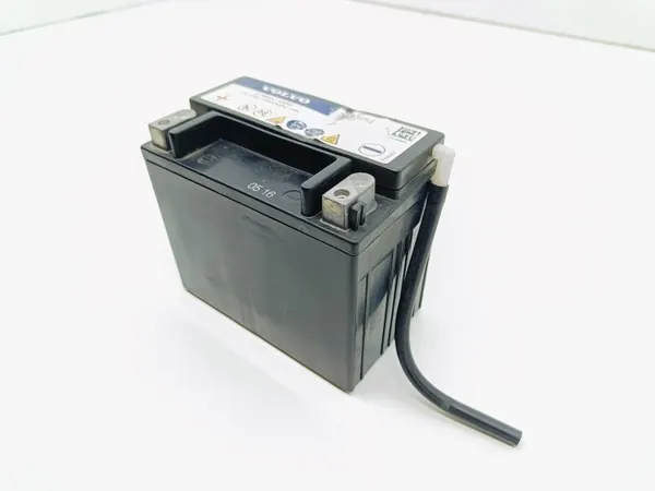 Gebruikte Volvo OE 31358957 accu - 12Ah, 100A EN image 2