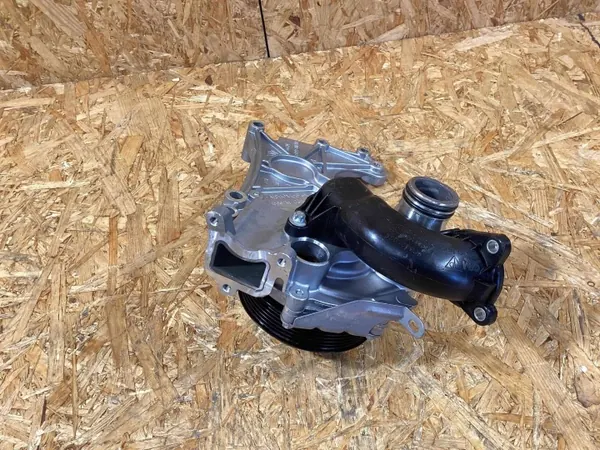 Vesipumppu OEM 0PB121010G Porsche 718 Cayman Boxsterille image 3