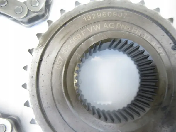 Komplett kamremssats Audi A8 SQ8 SQ7 VW Touareg III Porsche Panamera 4.0 TDI image 3