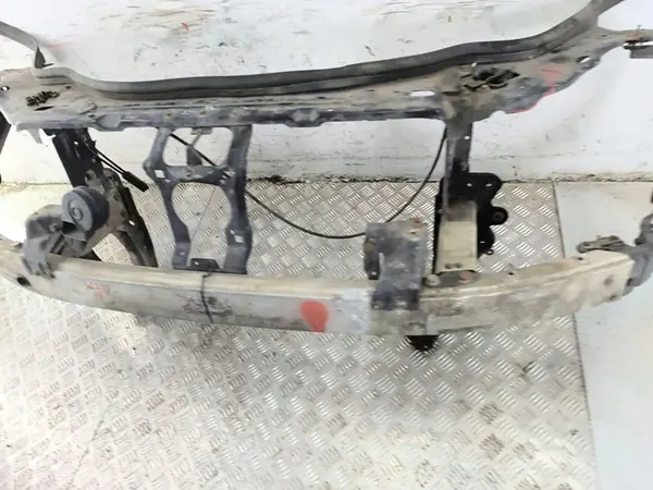 Kylarfäste MERCEDES-BENZ E (W211) A2116202834 image 2