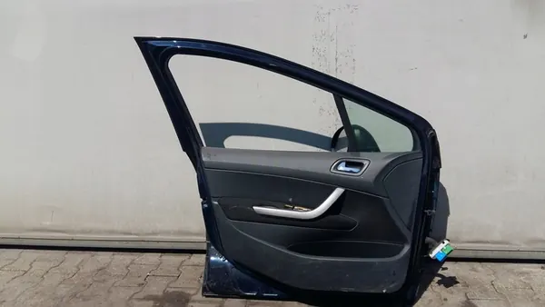 Vänster framsida dörr Peugeot 308 image 3