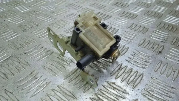 Polttoainepumpun ohjain OEM 2757022 MINI COOPER R56 image 2