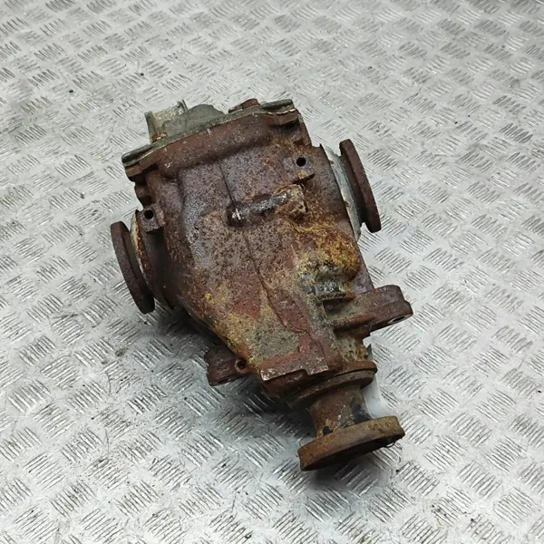 Différentiel arrière BMW X3 E83 7536570 3.0L 2004 image 3