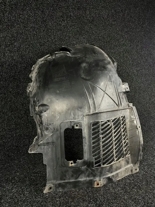 BMW 7 Series F01 F02 Front Left Wheel Arch 7185163 image 4