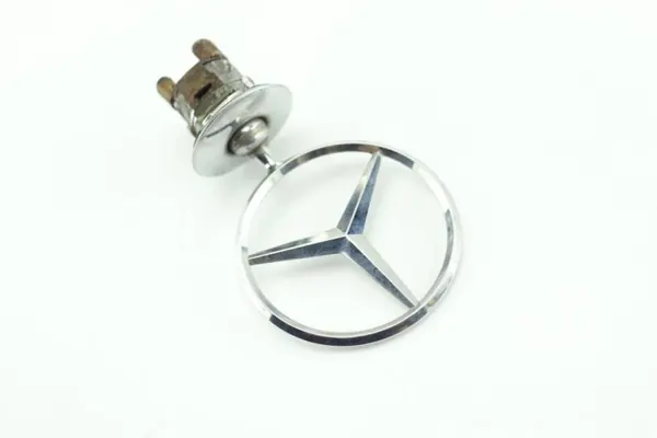 Emblema capó Mercedes OEM 372690 C W204 2007-2011 image 4
